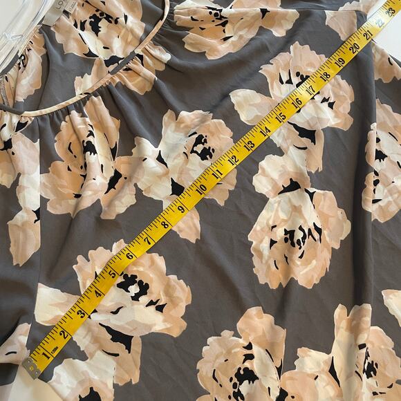 LOFT Floral Blouse Womens Size Large Tall Gray Peach Long Sleeve Career Top - Picture 8 of 9